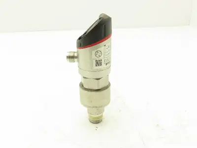 Keyence GP-M010 Digital Pressure Sensor 3/8"npt