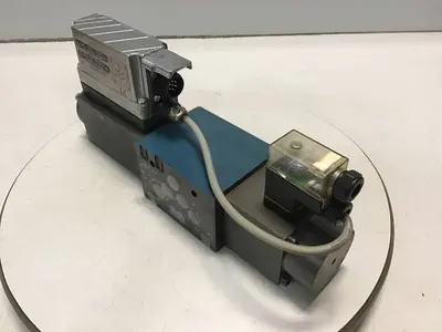 USED BOSCH 0 811 404 775