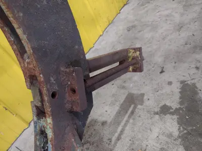 36" 3 POINT ENGINE LATHE LARGE STEADY REST: STOCK #23368