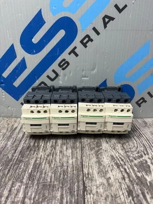 SCHNEIDER ELECTRIC LC1 D09G7AB Electrical/PLC/Automation | ESS Industrial Equipment Sales (2)