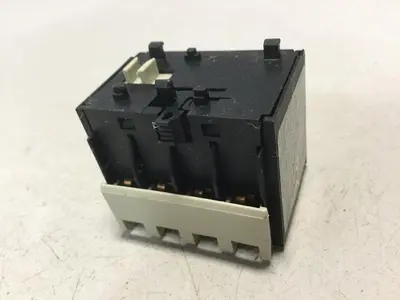 USED TELEMECANIQUE LA1KN317