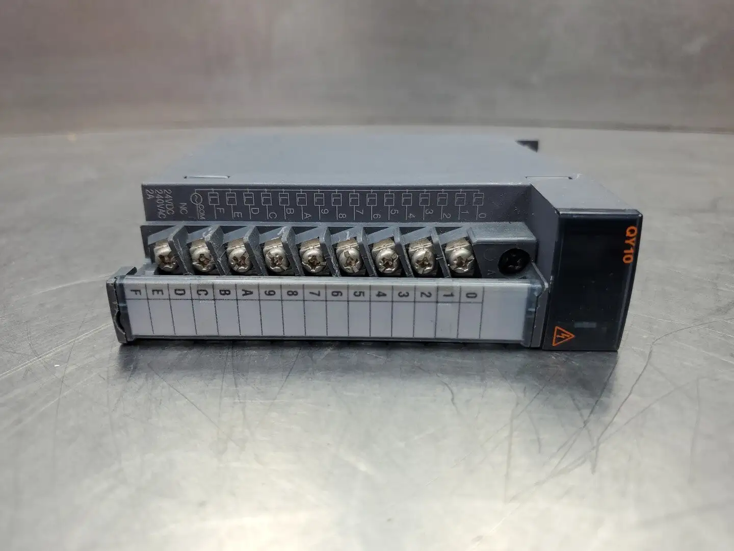 USED Mitsubishi QY10