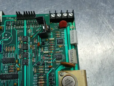 USED HAAS AUTOMATION 323051E