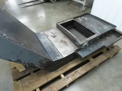 Enomoto 37"W x 8' 4" Chip Conveyor 26"Belt 46" Discharge 220V *READ*