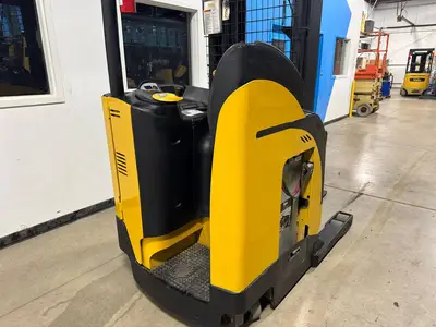 Used 2019 YALE NR045EB Reach Trucks Minnesota US | Birnstengel Equipment #1550232