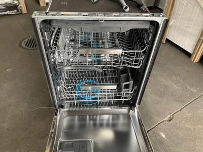Used FRIGIDAIRE PDSH4816B40A Dishwashers Michigan US | Miedema Asset Management Group #1320871