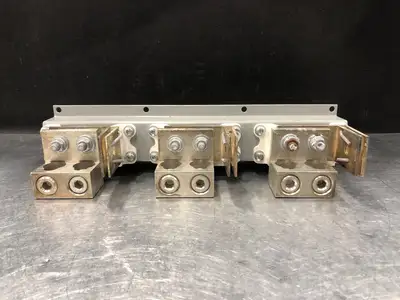 Mechanical Lug 1/0 AWG, 2 Hole