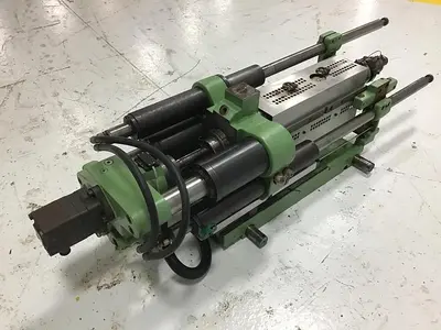 USED ARBURG 270V 400-135 / IU