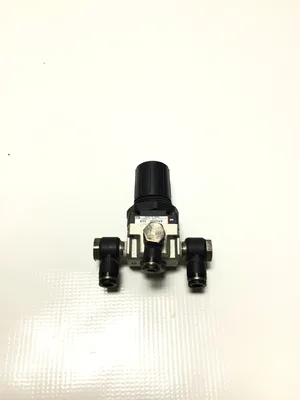 SMC AR2000-02B Pneumatic Air Pressure Regulator Set Press 0.05-0.85 MPa