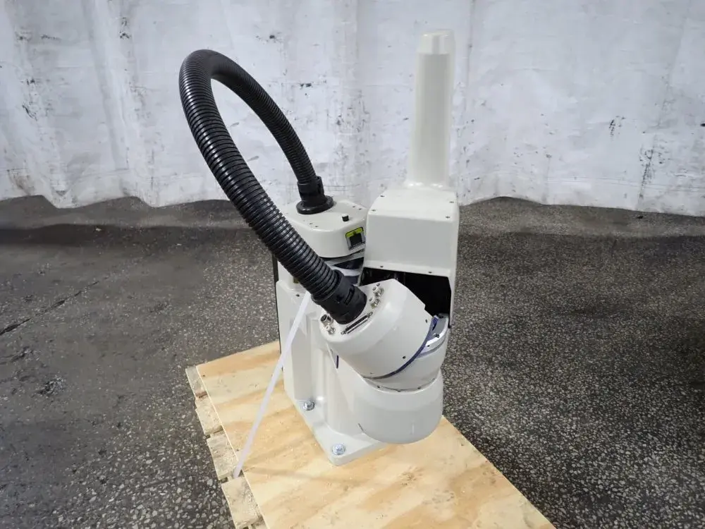 USED 2006 ADEPT TECHNOLOGY INC COBRA S600