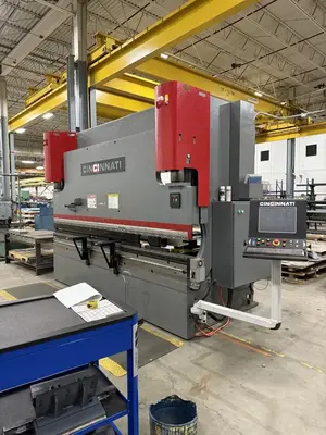 CINCINNATI 175CB10 Press Brake | Kempler Machinery (1)