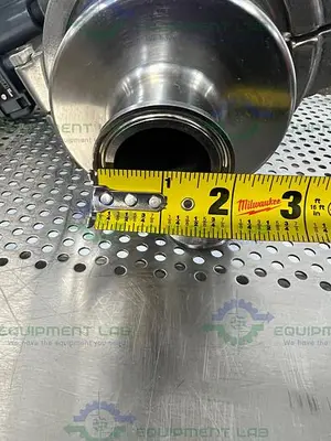 USED FISHER BAUMANN 84161SA SANITARY CONTROL VALVE CV17 W/ FISHER VALVE POSITIONER