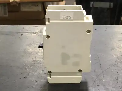 NEW CUTLER-HAMMER GI1020