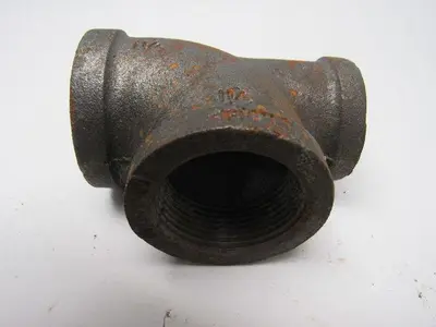 Anvil International 1-1/4" X 1-1/4"X 1" Reducing Tee Black Pipe Lot OF 4