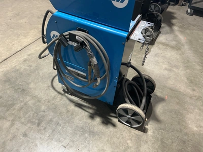 MILLER MACHINE Millermatic 350p Arc Welders | Direct Industrial (6)