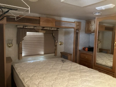 Used 2001 INTRUDER 349 INTRUDER Campers, Caravans, Motorhomes Michigan US | Miedema Asset Management Group #1337357