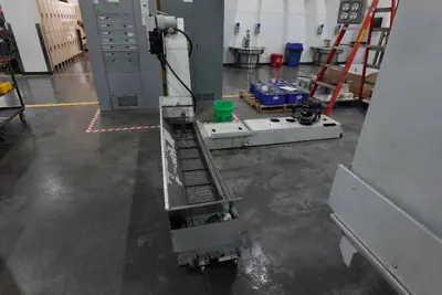 Mori Seiki Duracenter 5 3-Axis Vertical Machining Center