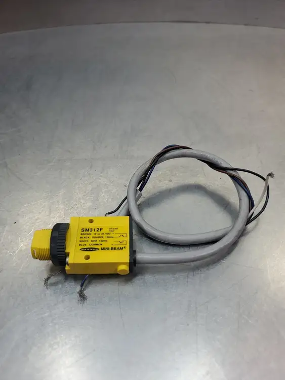 Used Banner _UNKNOWN_ Photoelectric Sensors South Carolina US | Palmetto Automation #1544246
