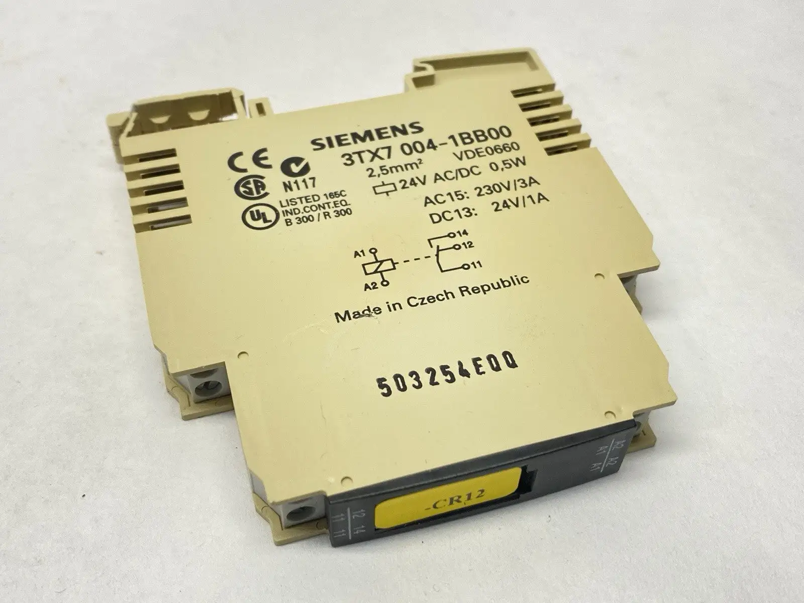 USED SIEMENS 3TX7004-1BB00