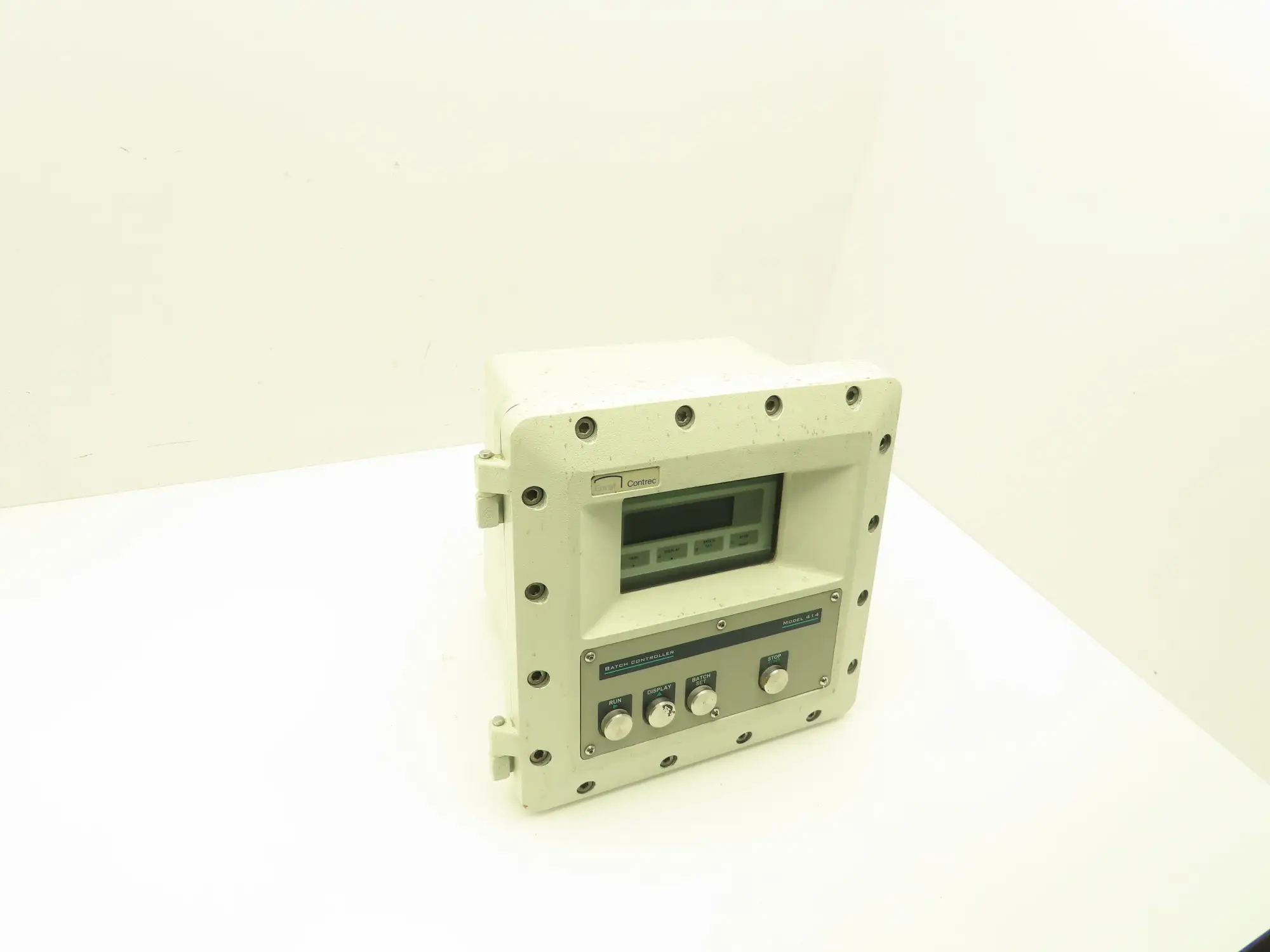 Enraf Contrec 414 Flow Meter Batch Controller 414B.40AB-CUS / 810TKIS / Exe410