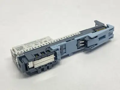 New | in-Stock SIEMENS SIMATIC ET200SP BASE UNIT BU15-P16+A0+2D PLC Chassis | Maverick Industrial Sales #1104227