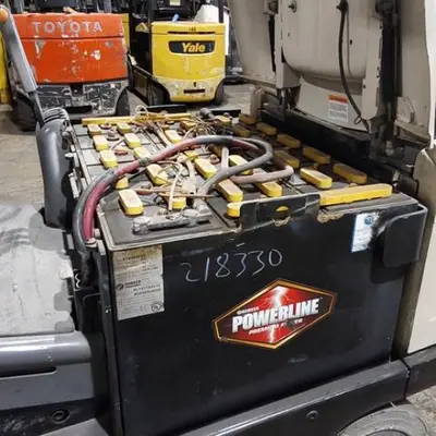 USED 2018 CROWN FC5215-50