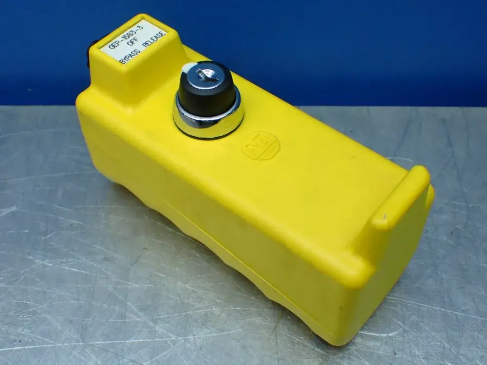 USED ALLENBRADLEY GEP15833