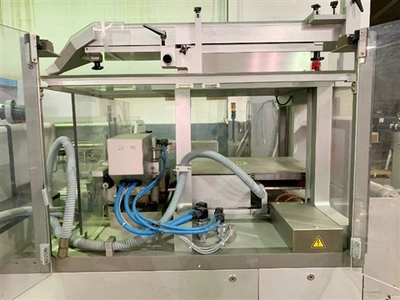 Uhlmann Thermo Forming Blister Machine Model UPS4