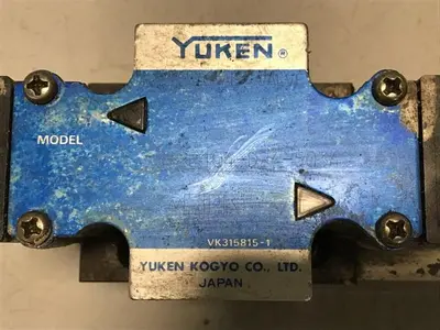 USED YUKEN DSG-01-2B104-D24-5034