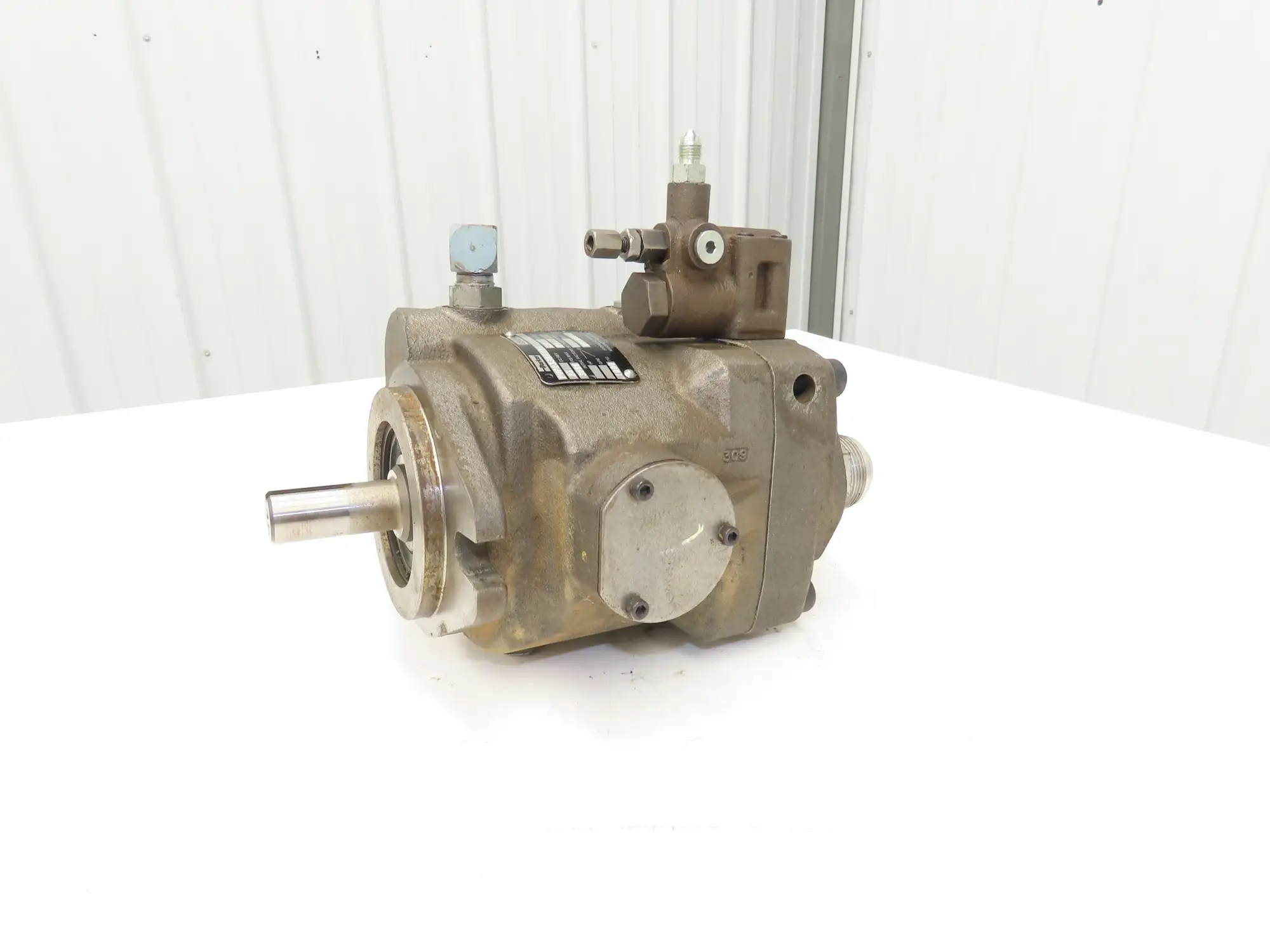 Parker Denison PVP2330R221 Hydraulic Variable Piston Pump 11gpm 23cc/rev 3000psi