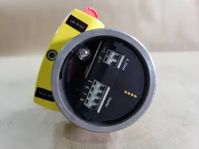 NEW VEGA VEGABAR82
