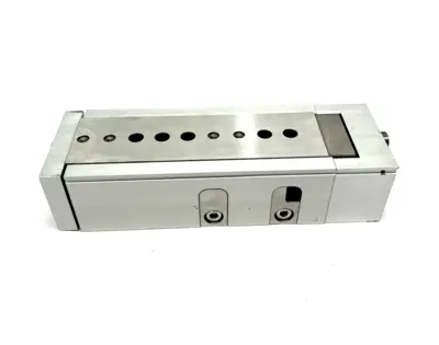 DGSL-25-80-EA, 570209 | Festo DGSL-25-80-EA Pneumatic Mini Slide 32mm Bore 80mm Stroke 570209 - New Other