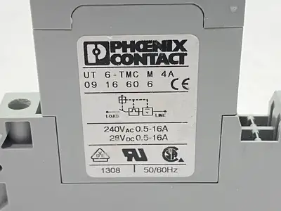 USED PHOENIX CONTACT CIRCUIT BREAKER 1-POLE 4A 240VAC 28VDC