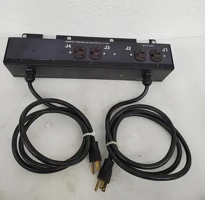 REMOTELY CONTROLLED OUTLET AC115/230V