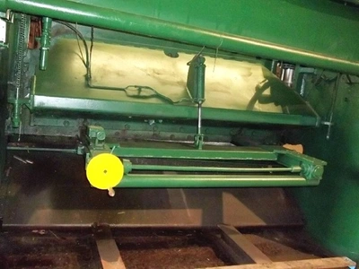 USED 1964 PACIFIC 375