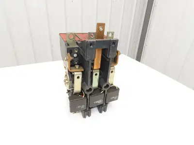 Westinghouse 2045A41G01 AC Motor Starter Contactor 200Hp 600V 3Ph 120V Coil