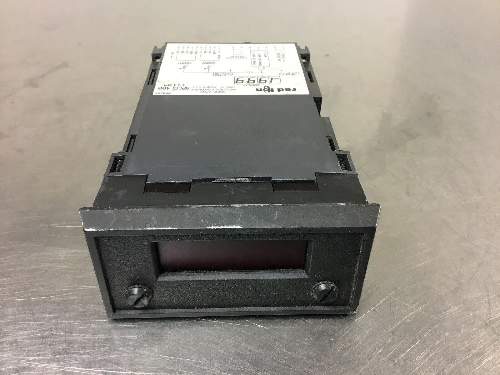 Red Lion APLCL400 Apollo Digital Panel Meter. 2D