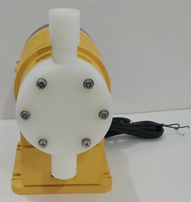 NEW Tacmina PZIG-300-FTCT-FNPT1/2-W-S-ULP
