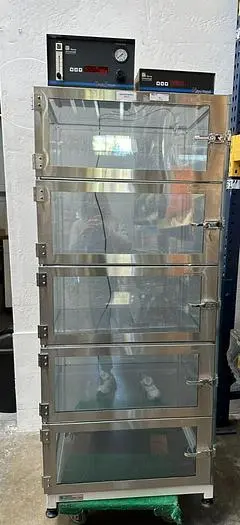 TERRA UNIVERSAL WAFER BOX DESICCATOR FOR 200MM WAFERS 9130-25A