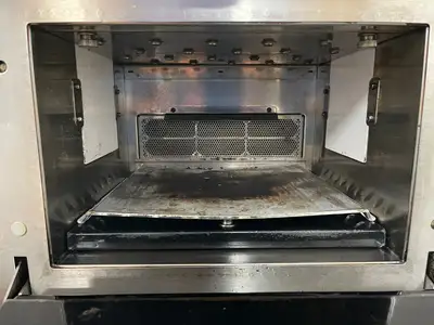 Used Merrychef Used Merrychef 402S High-Speed Accelerated Cooking Countertop Oven 220V Electric Ovens Illinois US | Falcon Restaurant Supply #1376210