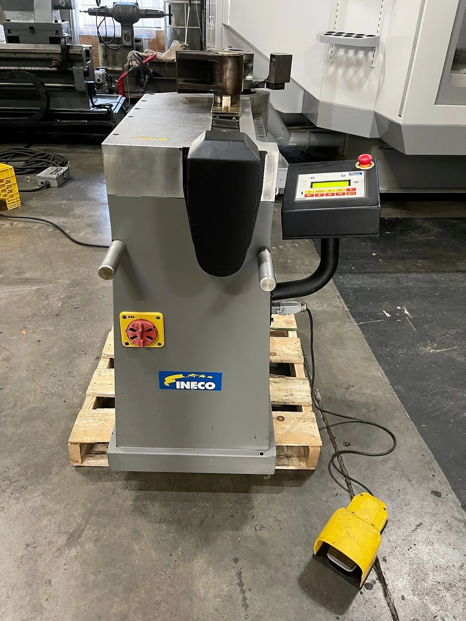 Used INECO QB-76 VDE Benders 5604 | GMT