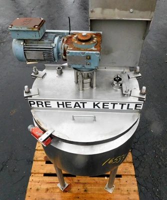 USED 30 GALLON SWEEP KETTLE 30 GALLON
