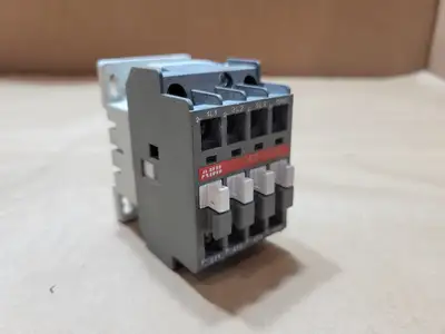 Used ABB A9-30-10 Switchgears British Columbia CA | Lenmark #1438467