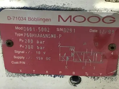 USED MOOG D661-5002