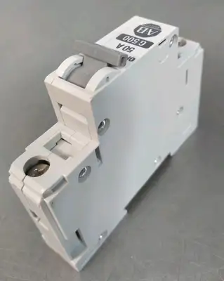 Allen-Bradley 1492-CB1-G500 SerB 50A Circuit Breaker loc4E28