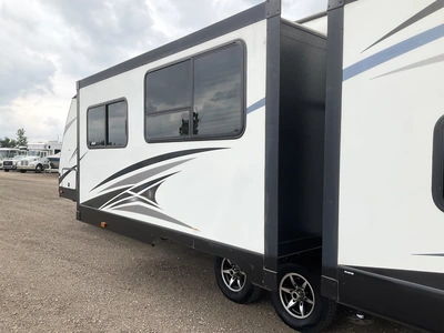Used 2017 KEYSTONE 330BHSL Campers, Caravans, Motorhomes Michigan US | Miedema Asset Management Group #1355374