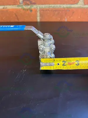 USED HINLINE STAINLESS STEEL BALL VALVE  W/ 3/4" SANITARY FITTING