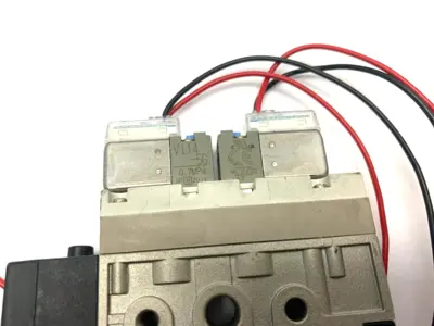 ZM131H-K5LZ | SMC  High Pressure Vaccum Generator w/ V114-5G Solenoids - Used