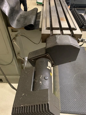 2009 SHARP TMV Vertical Mills | PM Machines (7)