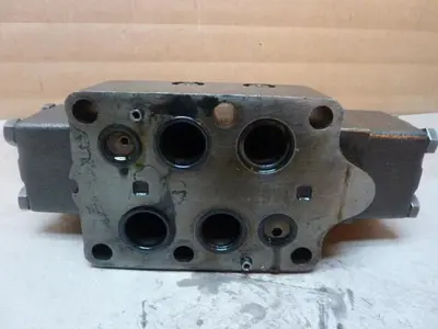 USED VICKERS DG5SH81AEWB20